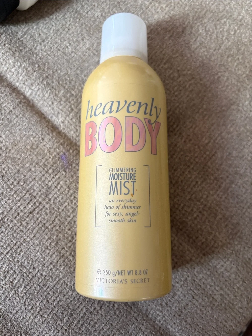 🕷️ Victoria’s Secret heavenly BODY GLIMMERING moisture mist